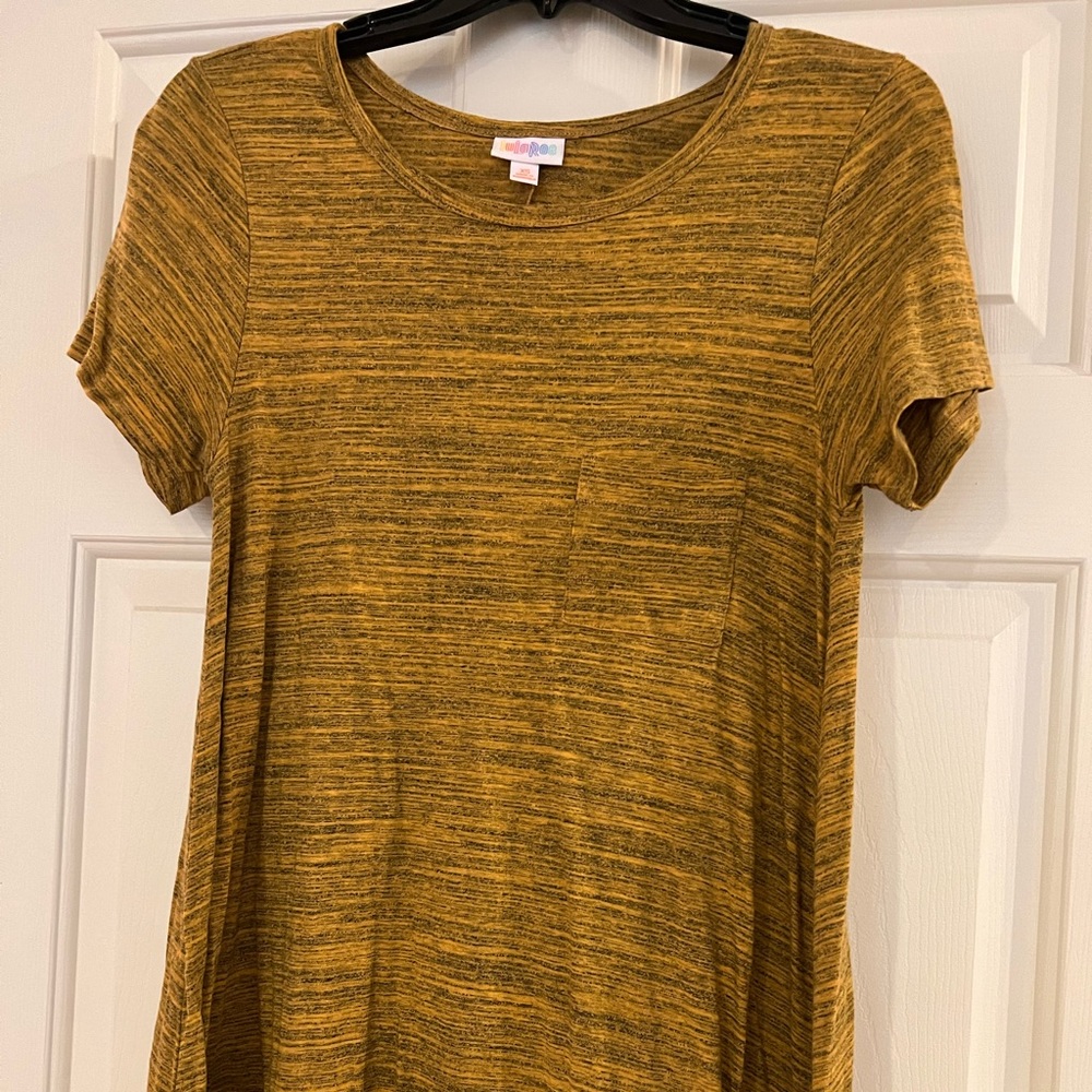 LulaRoe Carly XS Mustard Yellow